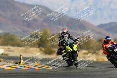 media/Jan-13-2024-SoCal Trackdays (Sat) [[9c032fe5aa]]/Turn 14 (10am)/